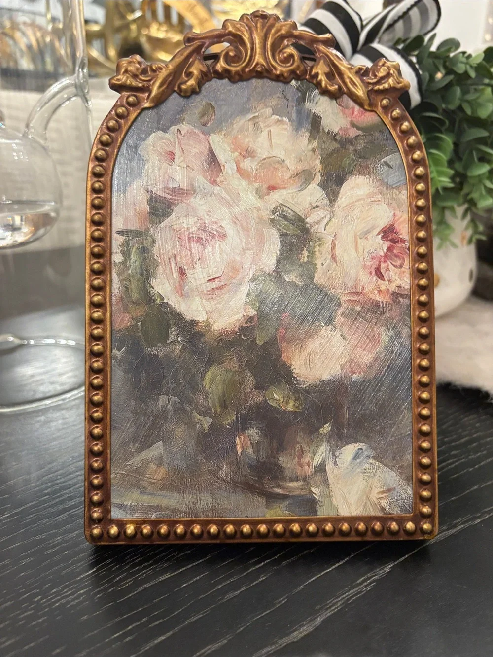 Vintage-Style Gold Beaded Arch Frame with Pink Floral Art